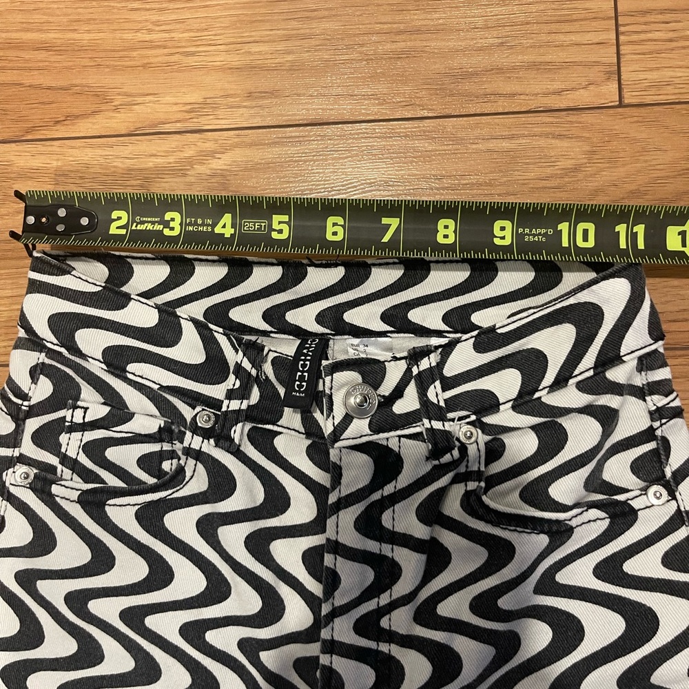 H&M Black and White Patterned Women's Pants 2 jeans wide leg high waist ribcage - Picture 4 of 6